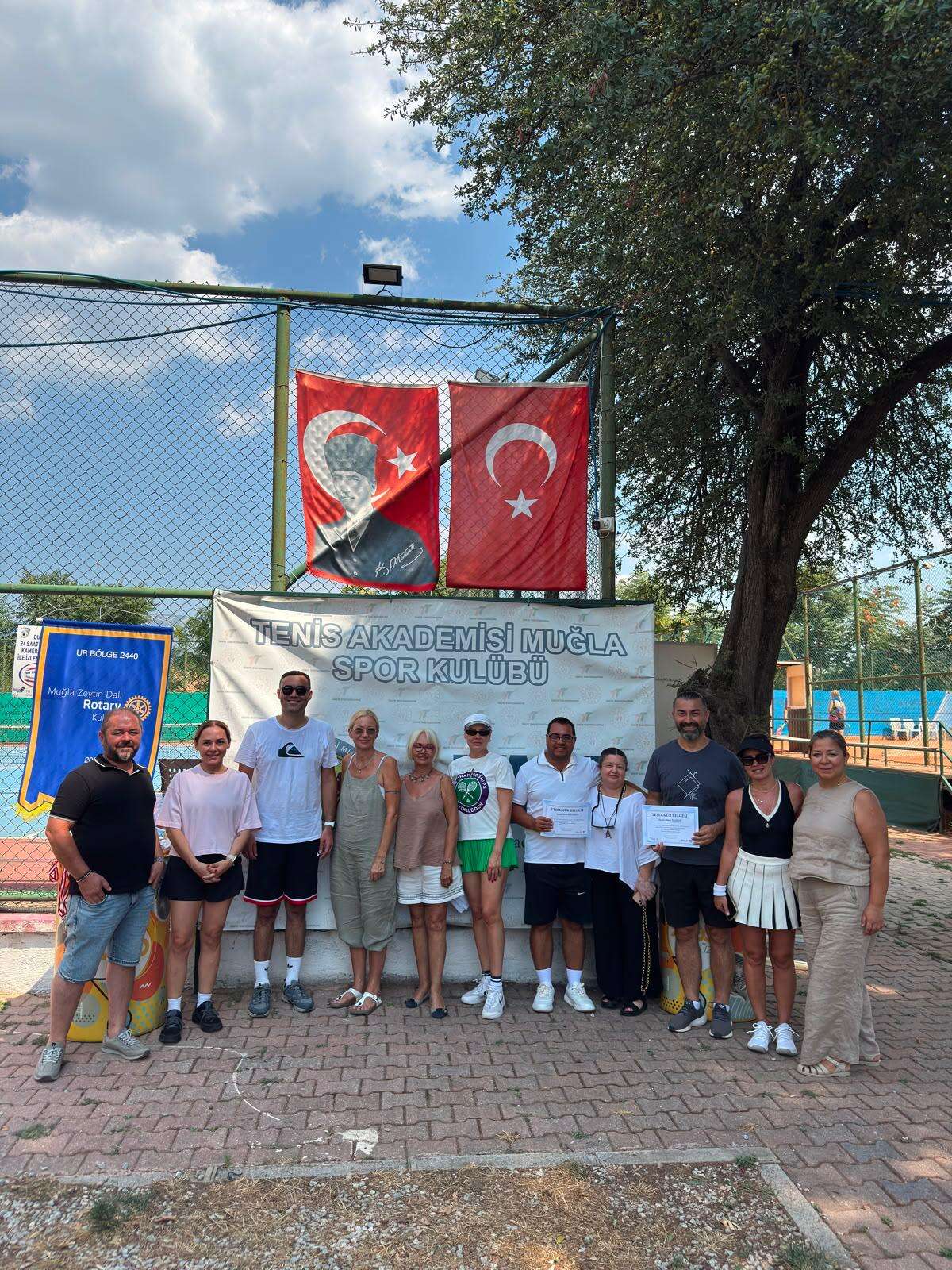 Muğla’da Eğitim İçin Anlamlı İş Birliği: Raketler İyilik İçin Sallandı 4
